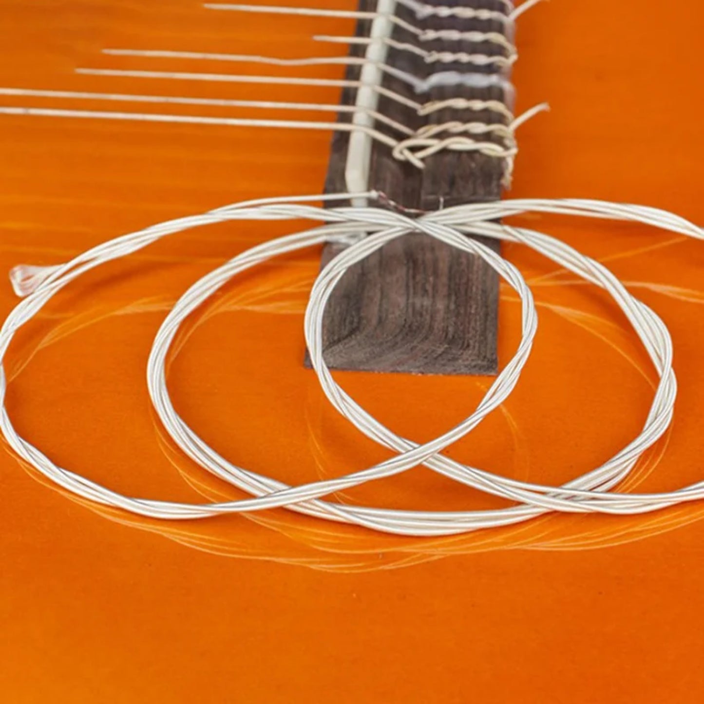 Cordes pour Guitare Classique – Set de 6 Cordes Nylon –  ~105 cm