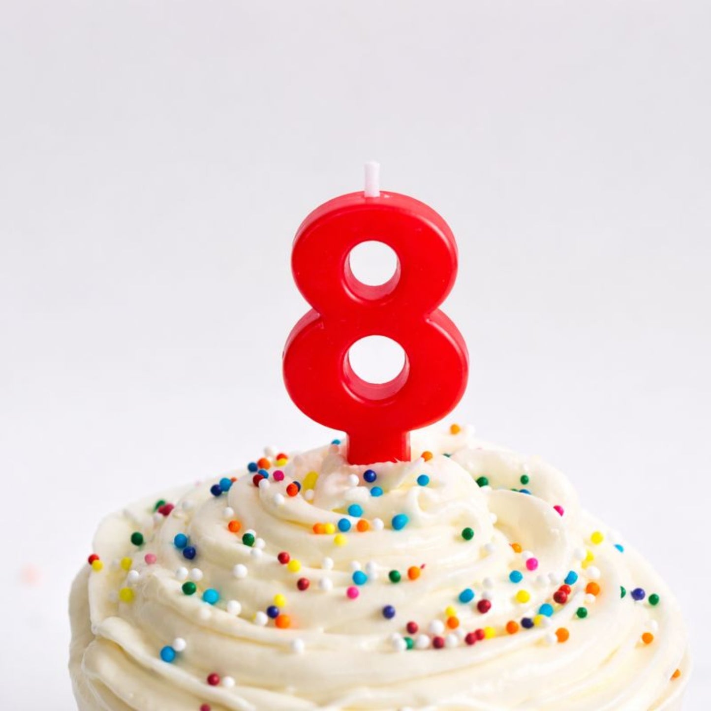 Bougie Anniversaire Chiffre 8 Rouge – 8,3 cm
