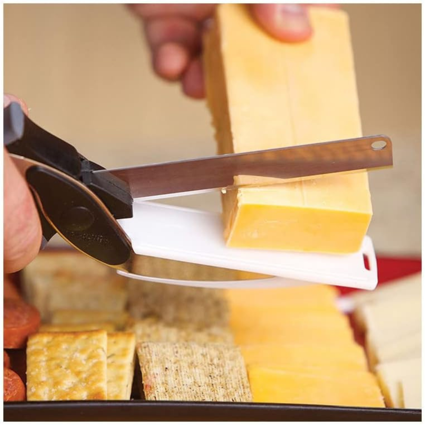 Cutter de Cuisine Multifonction avec Planche Intégrée